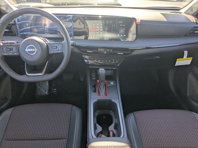 New 2026 Aspen White TriCoat / Super Black Two-tone Nissan SR image 7