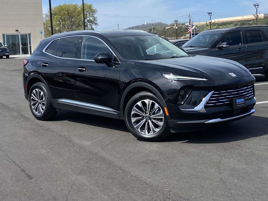 2025 Buick Envision Preferred AWD's photo