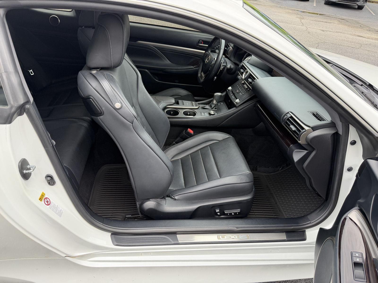 Used 2015 Starfire Pearl Lexus RWD image 12