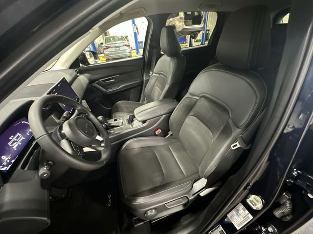 New 2026 Navy Blue Mica Mazda 2.5 S Select AWD image 17