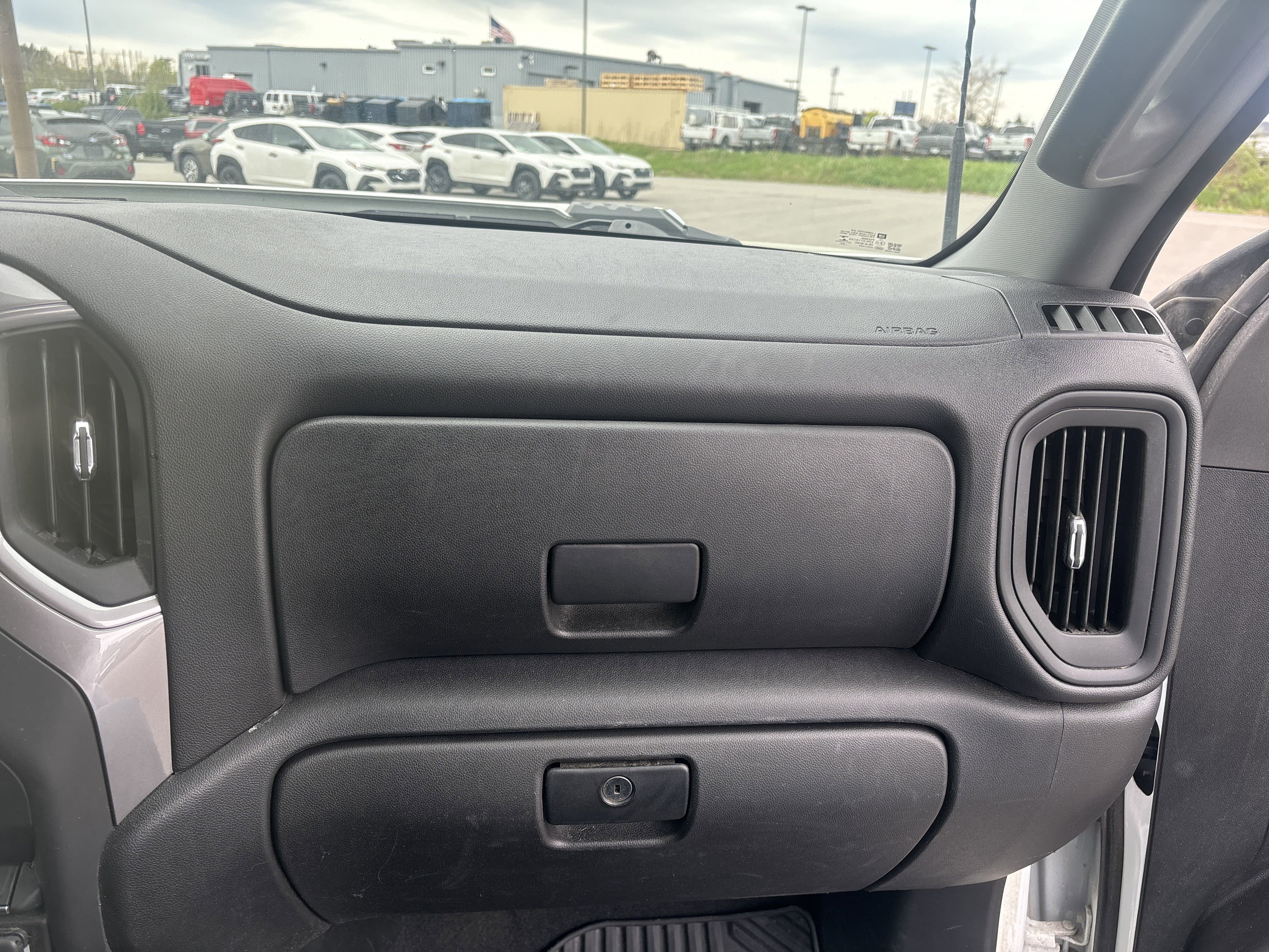 2024 Chevrolet Silverado 2500HD Custom - Photo 15