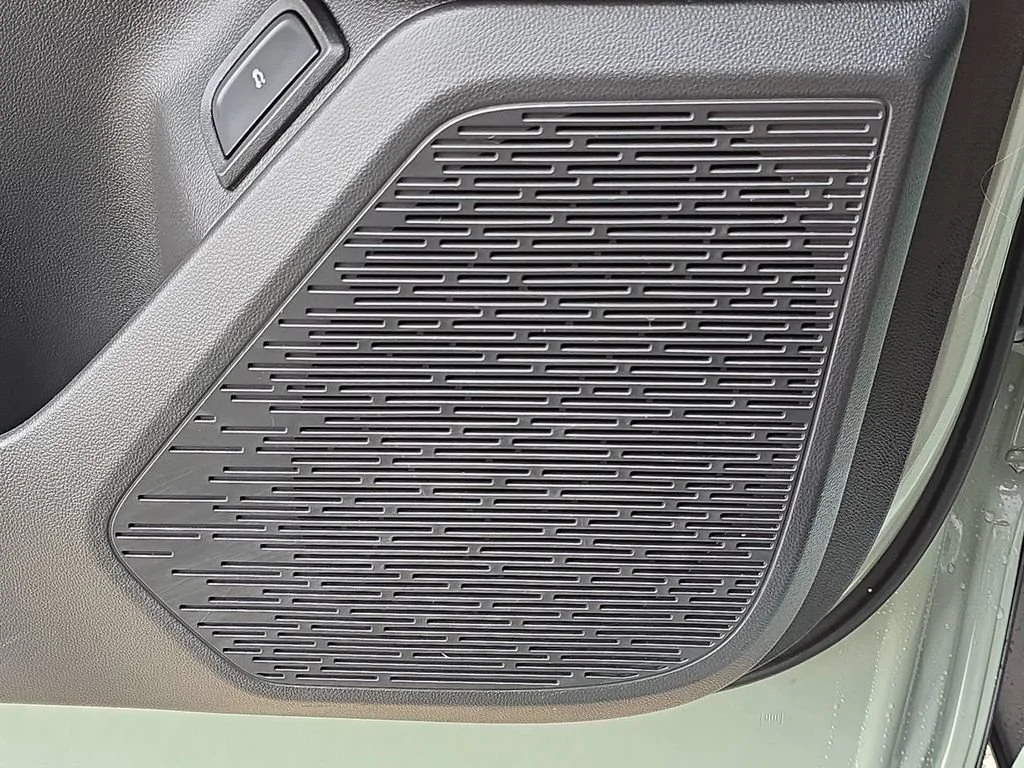 2025 Chevrolet Equinox ACTIV - Photo 25