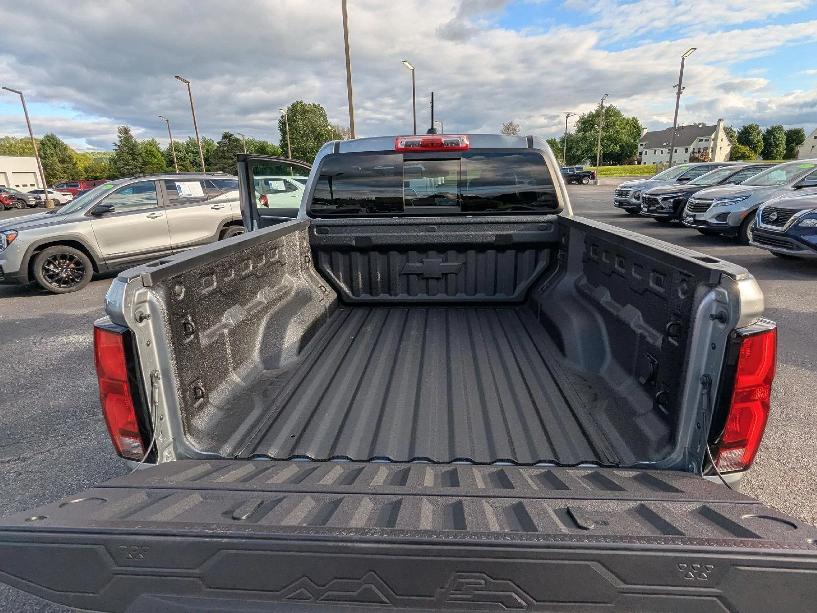 New 2026 Sterling Gray Metallic Chevrolet Z71 image 40