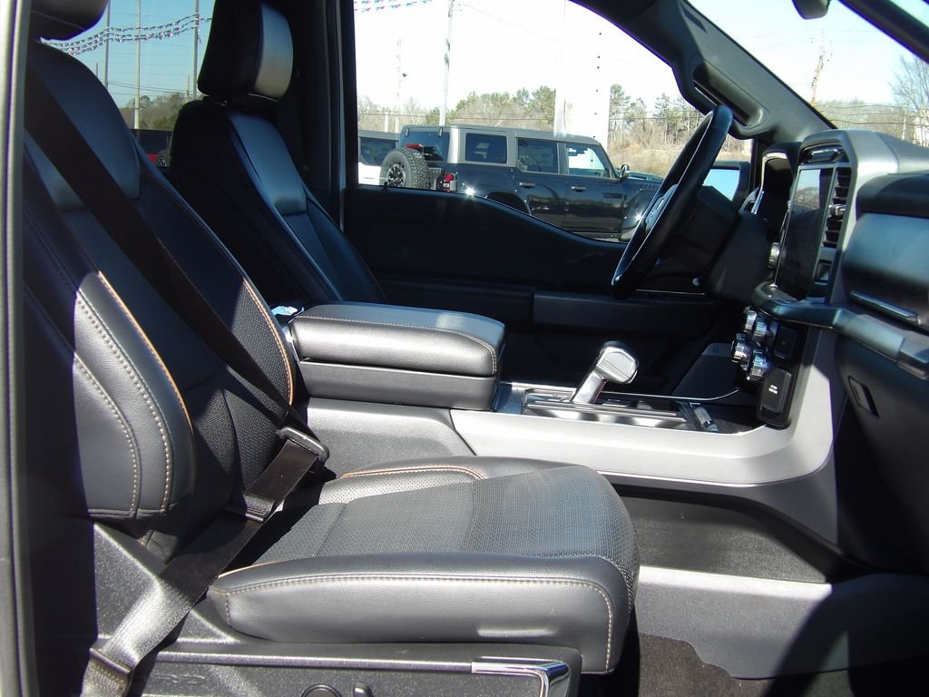 Used 2024 White Metallic Ford Lariat image 15