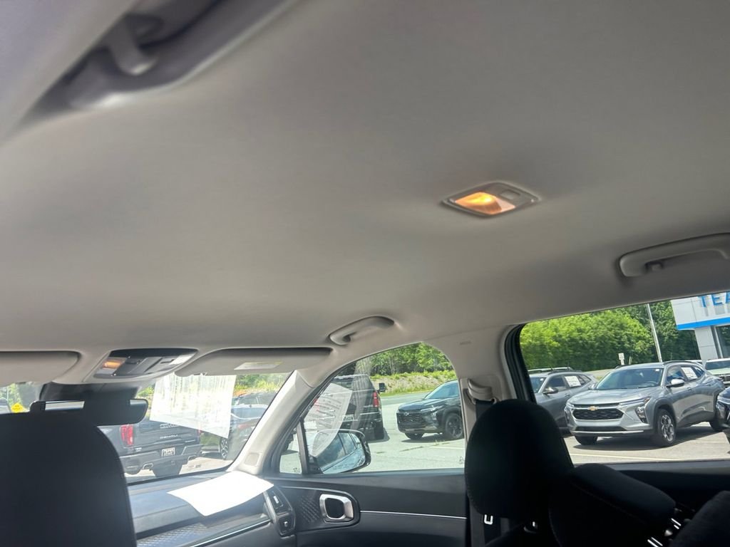 Used 2021 Silver Kia LX image 22