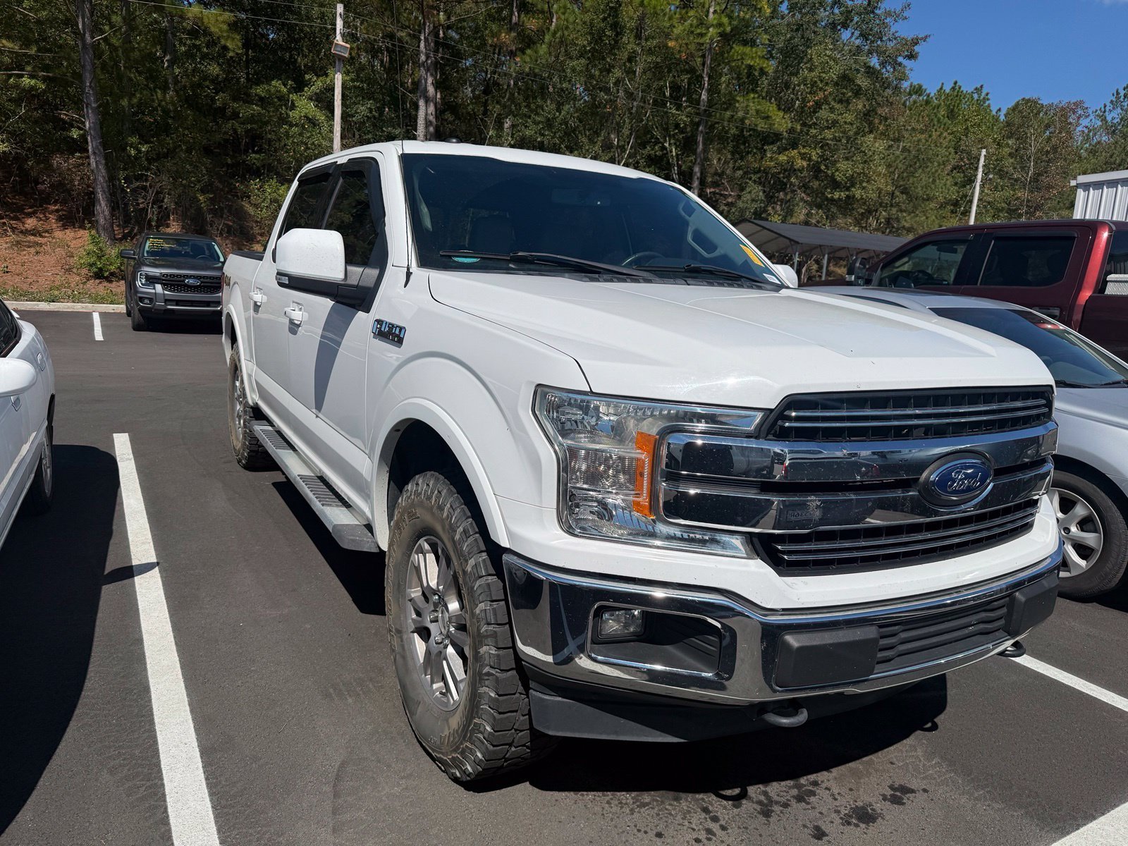 Used 2018 White Ford Lariat image 1