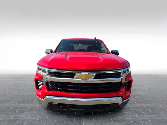 Used 2025 Red Chevrolet LT image 2