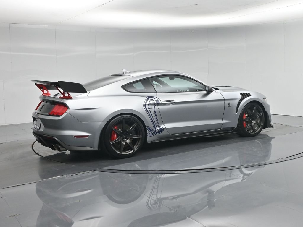 Used 2020 Silver Ford Shelby GT500 image 27
