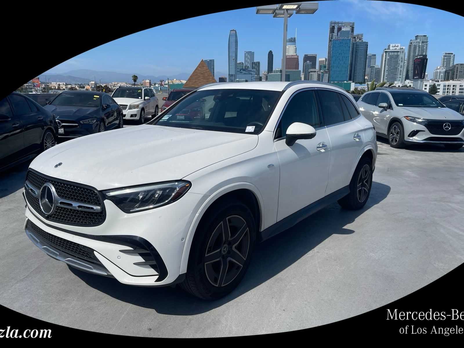 2025 Mercedes-Benz GLC GLC 350e 4MATIC's photo