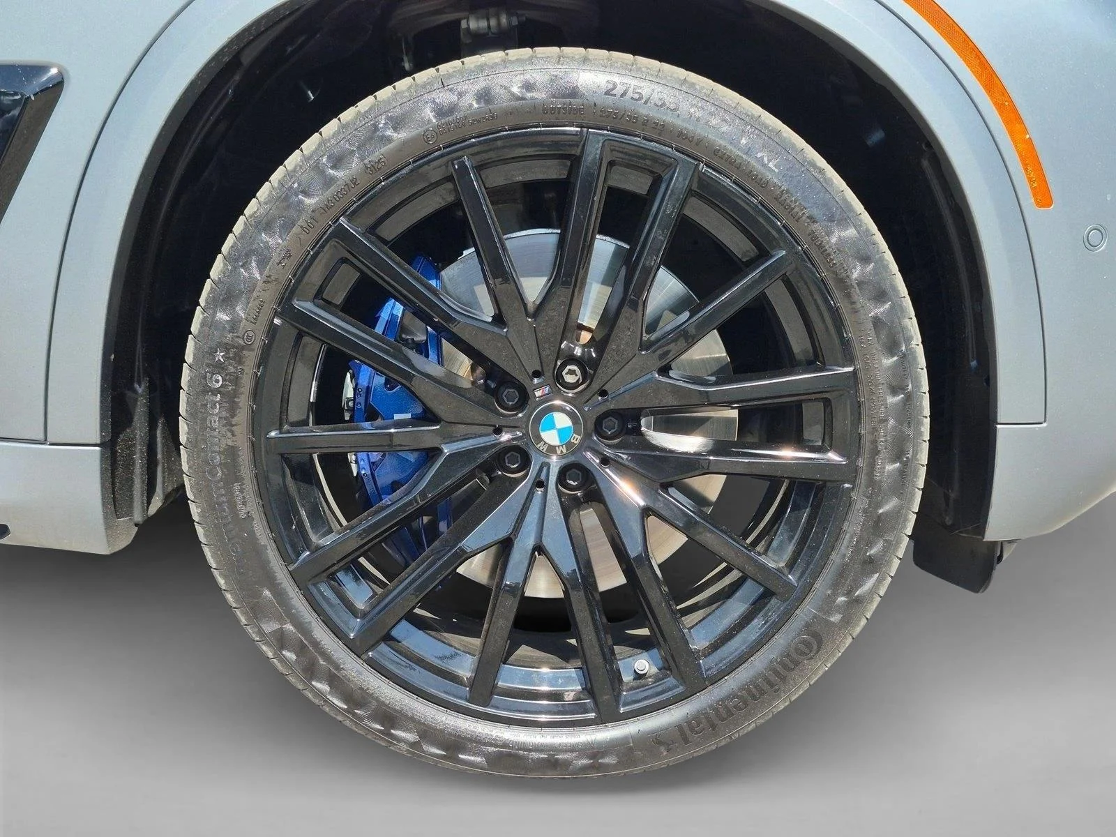 Used 2024 Frozen Pure Grey Metallic BMW M60i image 23