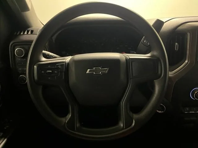 Used 2025 Black Chevrolet Custom image 15