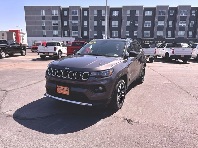 2023 Jeep Compass Limited 4X4's photo