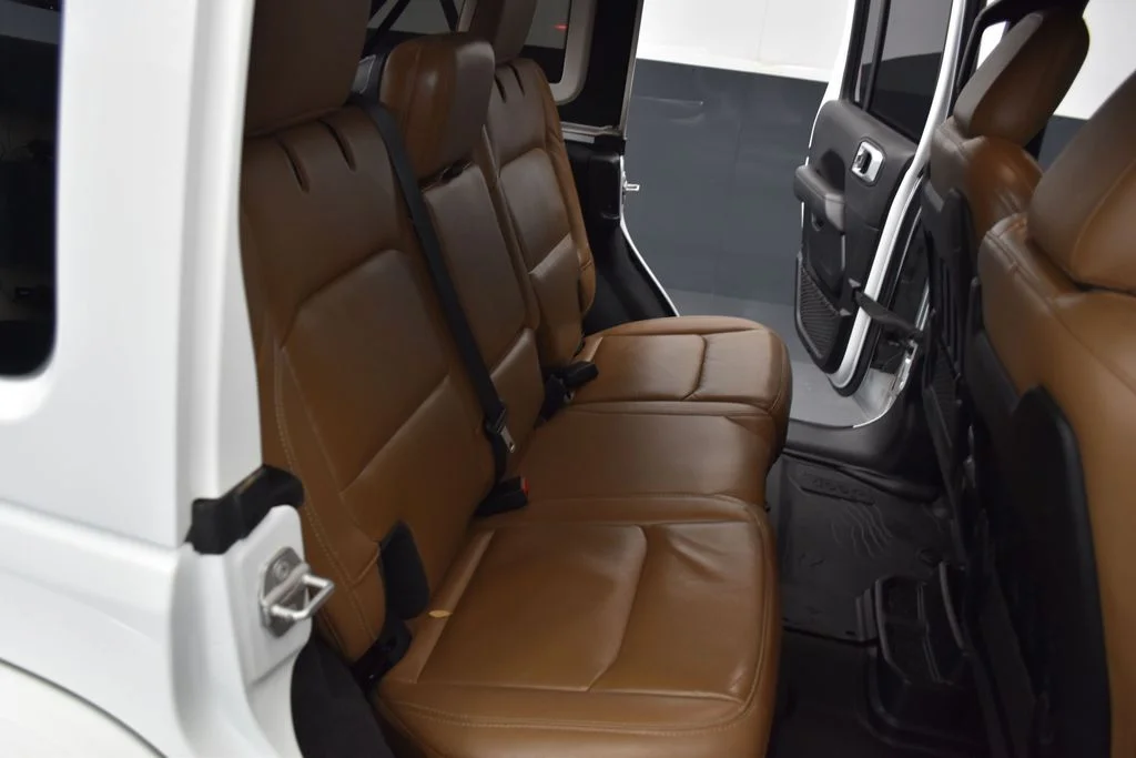 Used 2021 White Jeep Unlimited Rubicon image 25