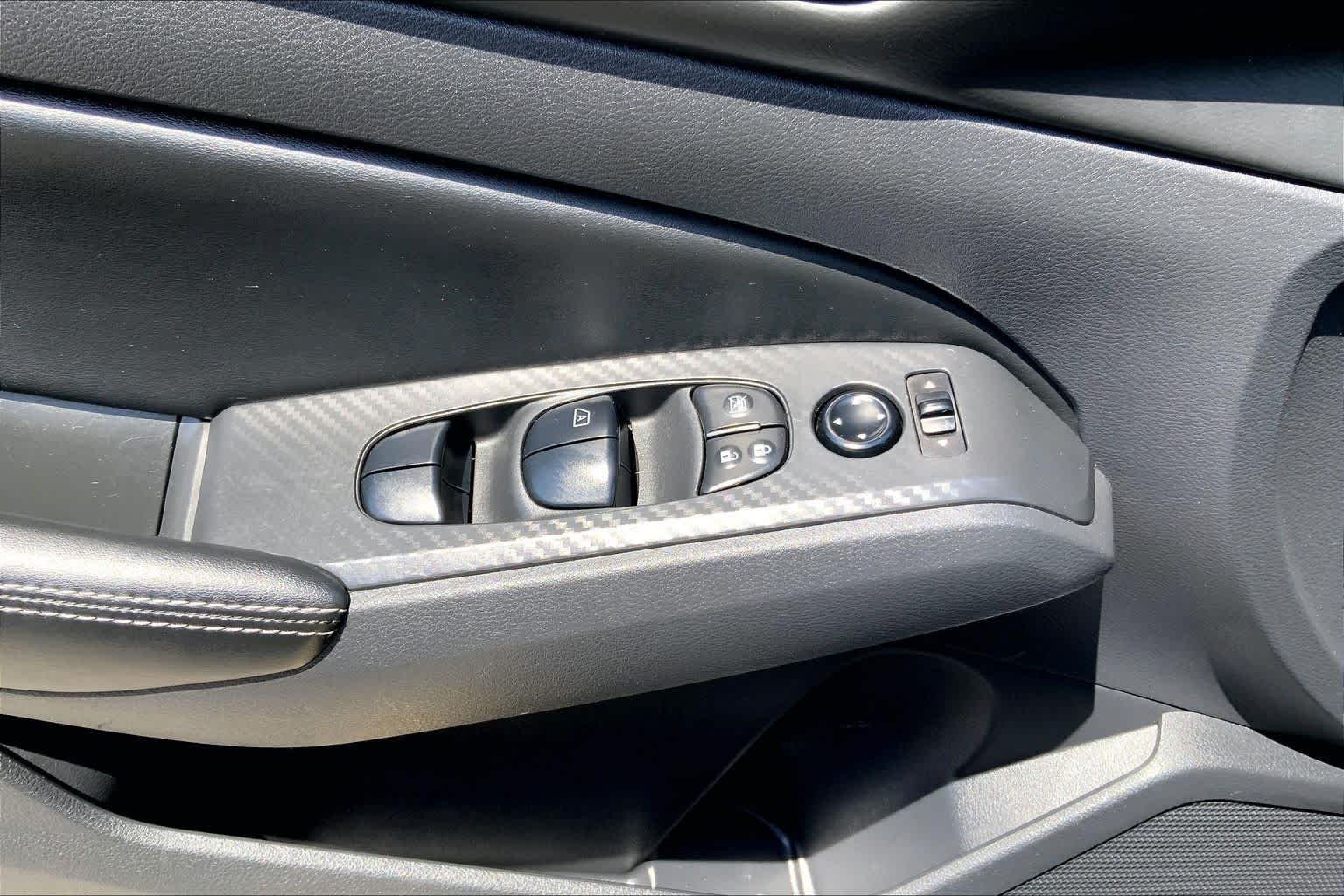 Certified Used 2024 Gun Metallic Nissan 2.5 SV image 31