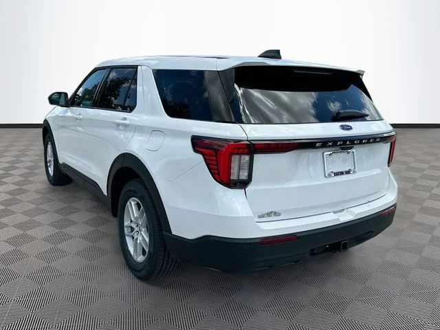 New 2026 White Ford Active image 4