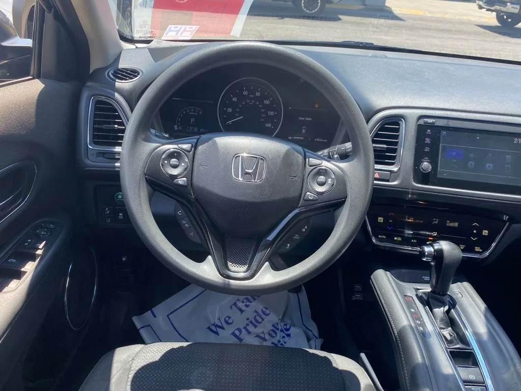 Used 2019  Honda EX image 10