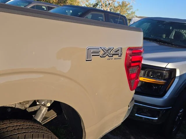 2025 Ford F-150 Lariat - Photo 9