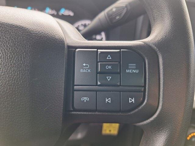 Used 2024 Oxford White Ford XLT image 16