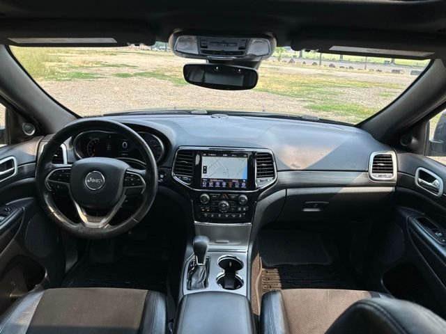 Used 2021 Granite Crystal Metallic Clearcoat Jeep Laredo X image 27