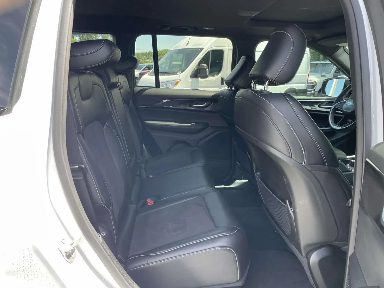 Certified Used 2023 White Jeep Altitude X image 17