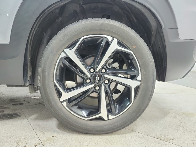 Used 2023 Gray Chevrolet RS image 19