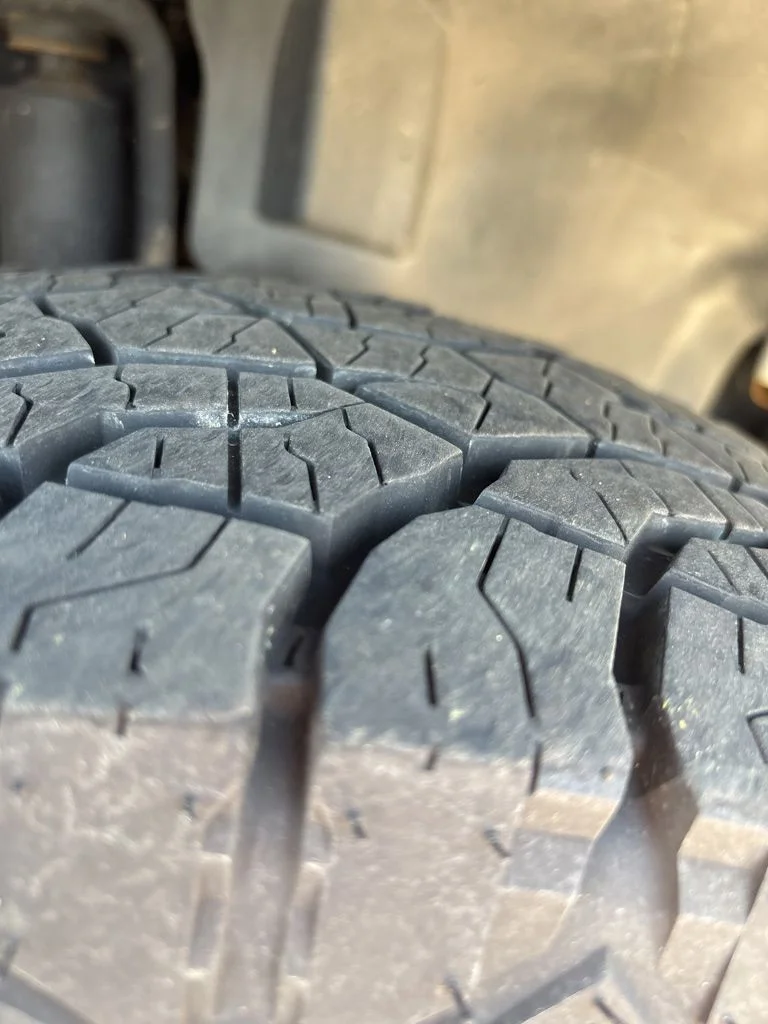 Used 2011 Sahara Tan Clearcoat Jeep Unlimited Rubicon image 5