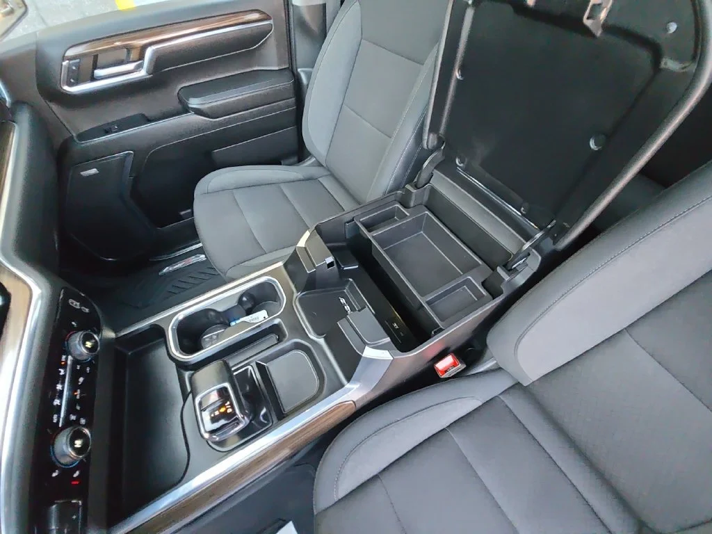 Used 2024 Sterling Gray Metallic Chevrolet LT Trail Boss image 33