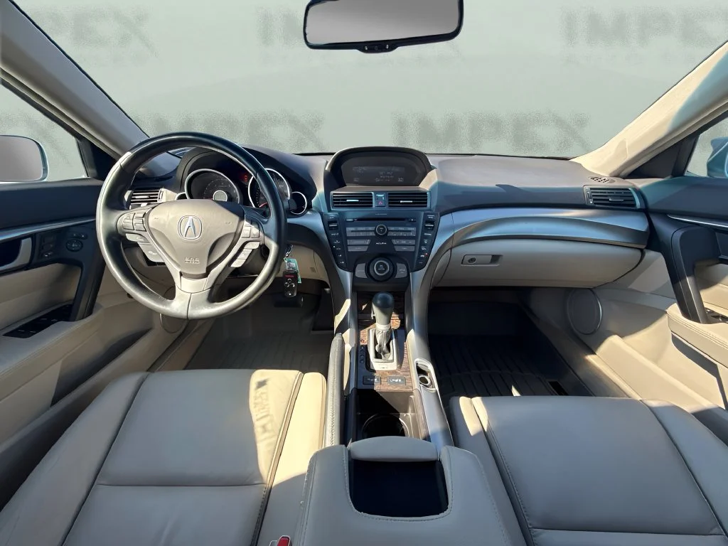 Used 2011  Acura 3.5 image 12