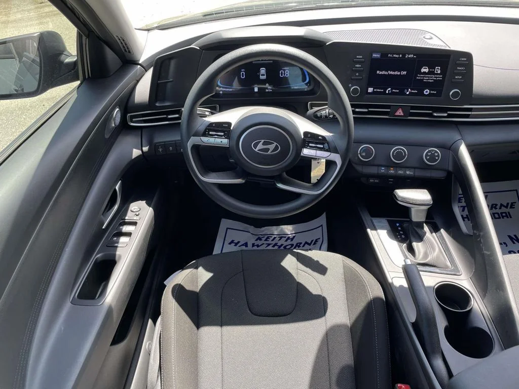 New 2026 Gray Hyundai SE image 11