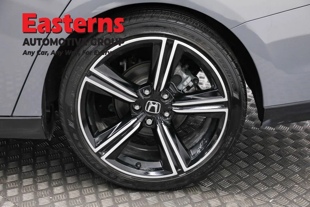 Used 2025 Gray Honda Sport image 32