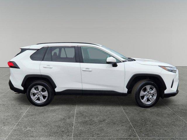 Certified Used 2025 ICE CAP Toyota  image 8