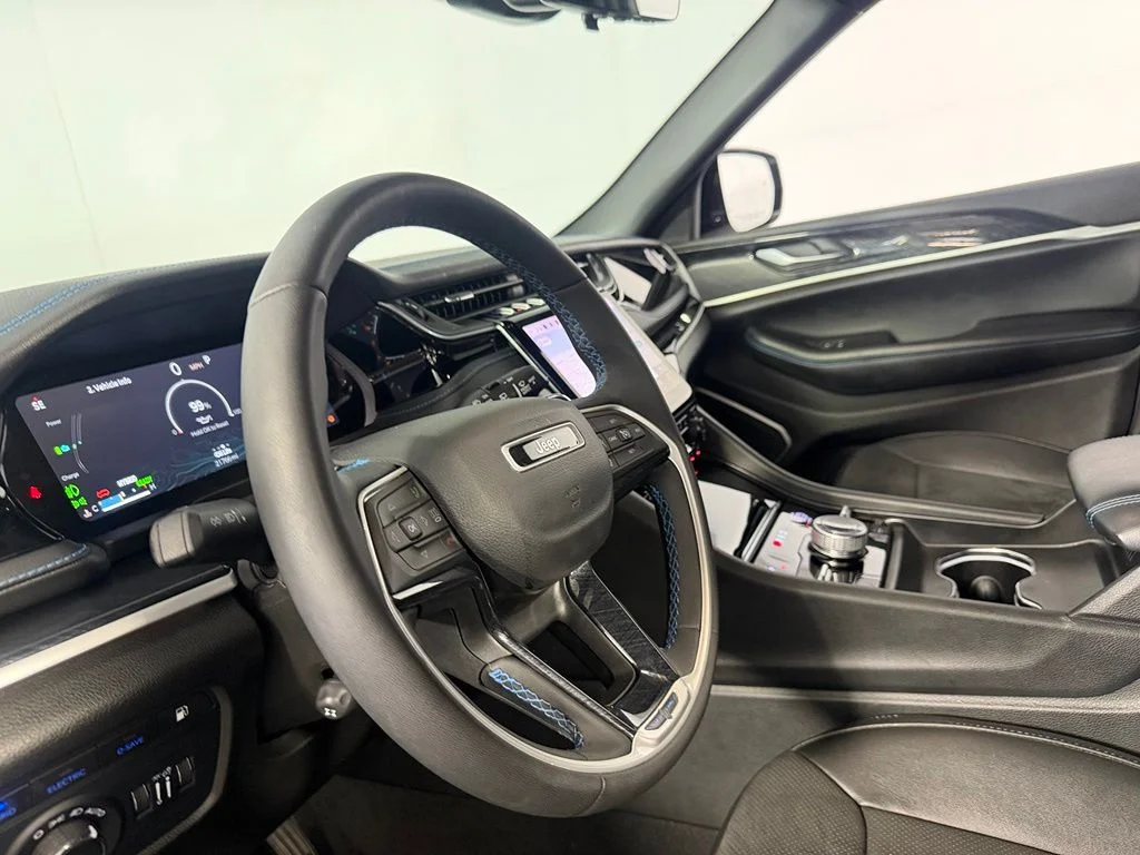 Used 2023 White Jeep Trailhawk 4xe image 23