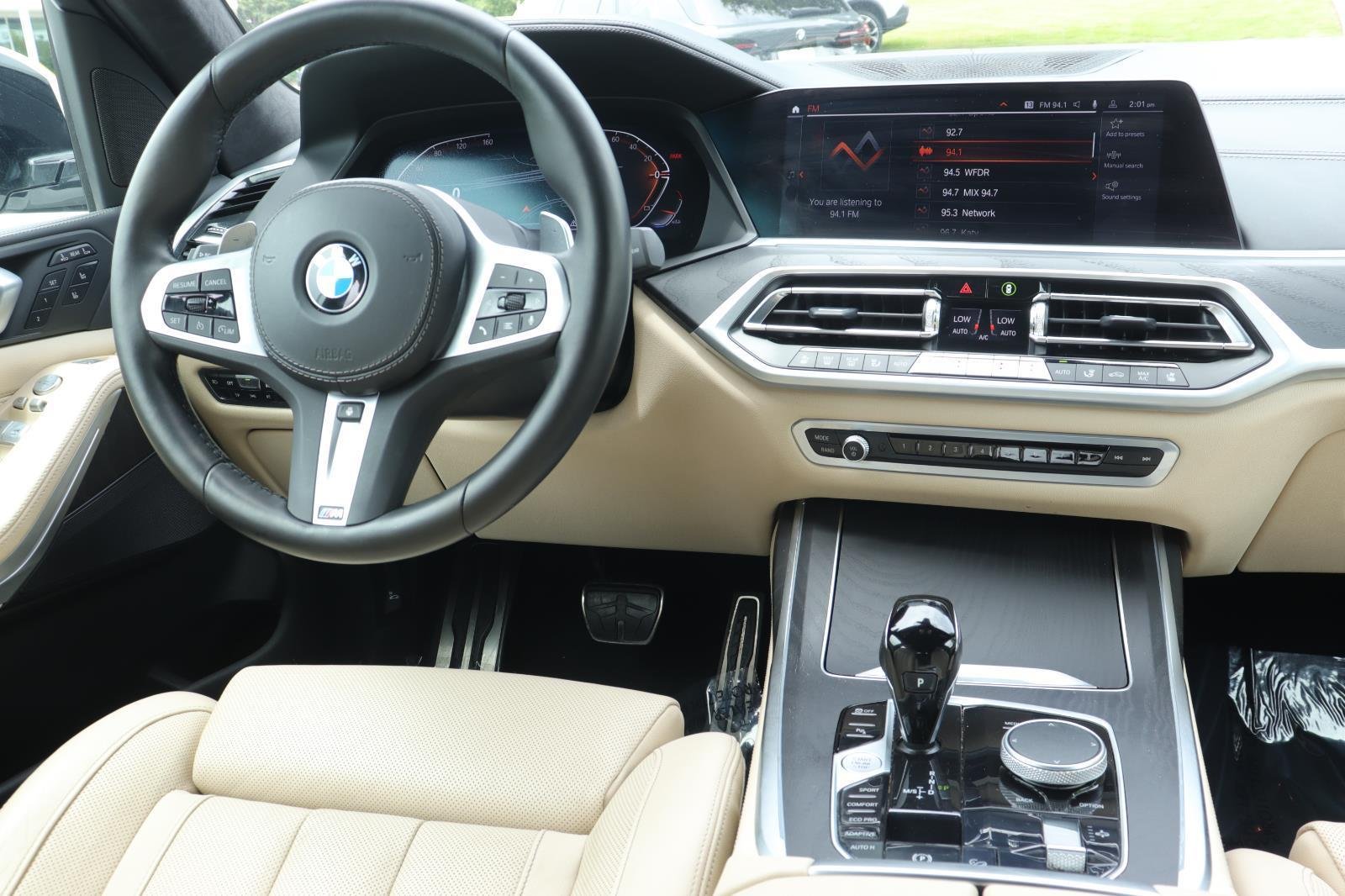 Used 2022 Alpine White BMW xDrive40i image 28