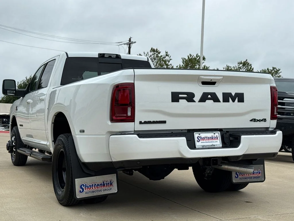 New 2026 Bright White Clear-Coat Exterior Paint RAM Laramie image 7