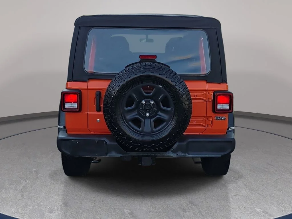 Certified Used 2019 Metallic Jeep Unlimited Sport image 6