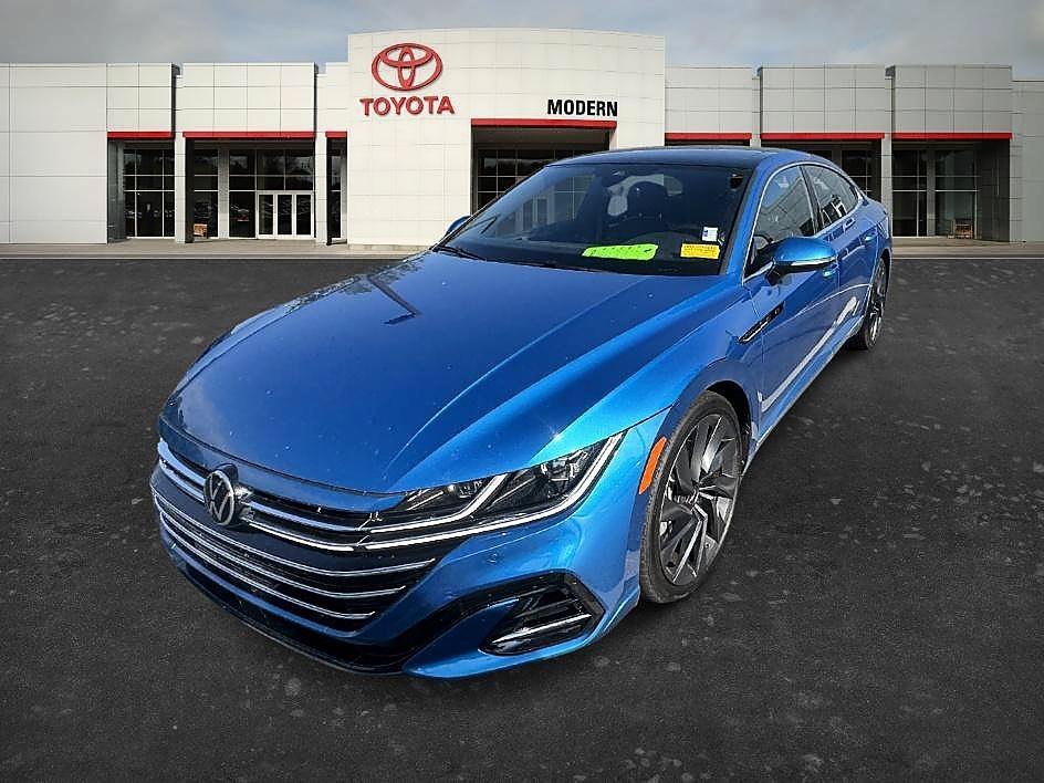Used 2023 Blue Metallic Volkswagen SEL R-Line image 4