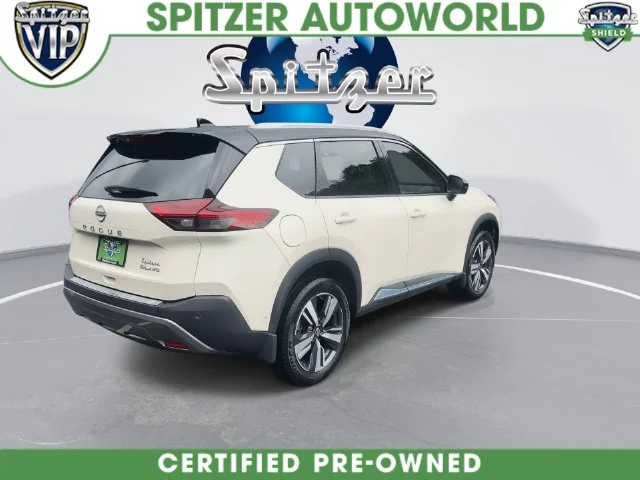 Used 2023 White Nissan SL image 14