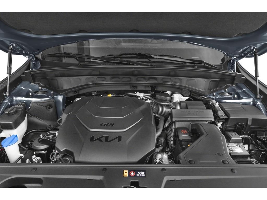 Used 2025 White Kia S image 9