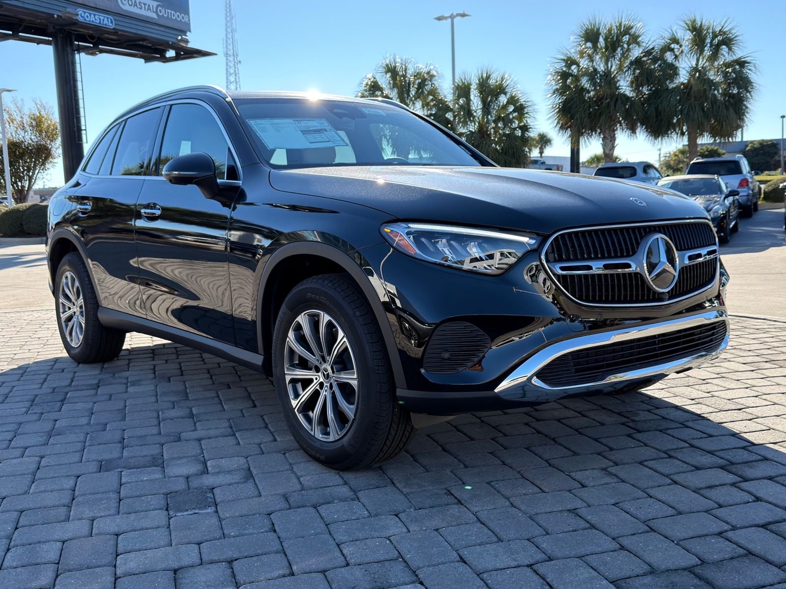 New 2026 Black Mercedes-Benz GLC 300 image 6