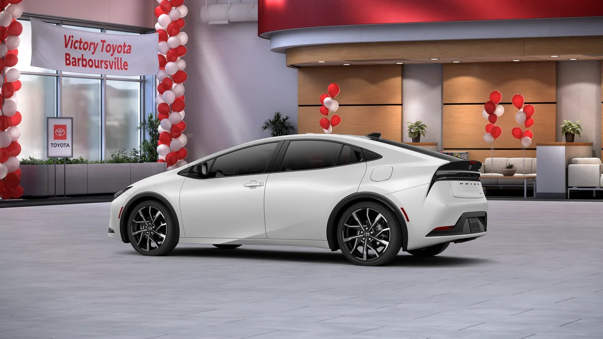 New 2026 Wind Chill Pearl Toyota XSE image 4