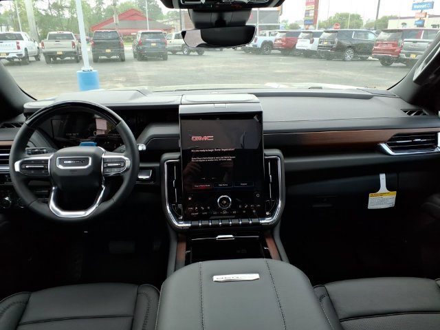 2026 GMC Yukon XL Denali - Photo 9