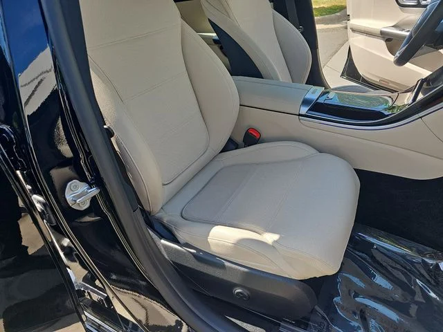 Used 2022 Black Mercedes-Benz C 300 image 10