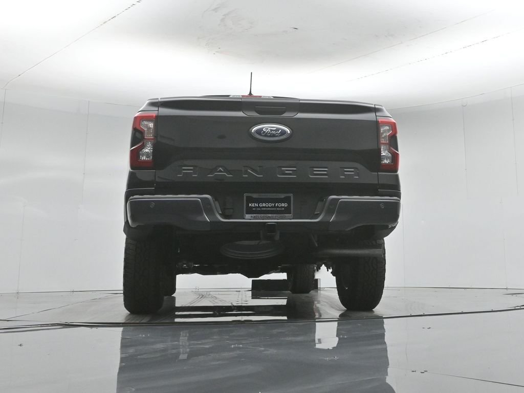 New 2026 Shadow Black Ford XLT image 46