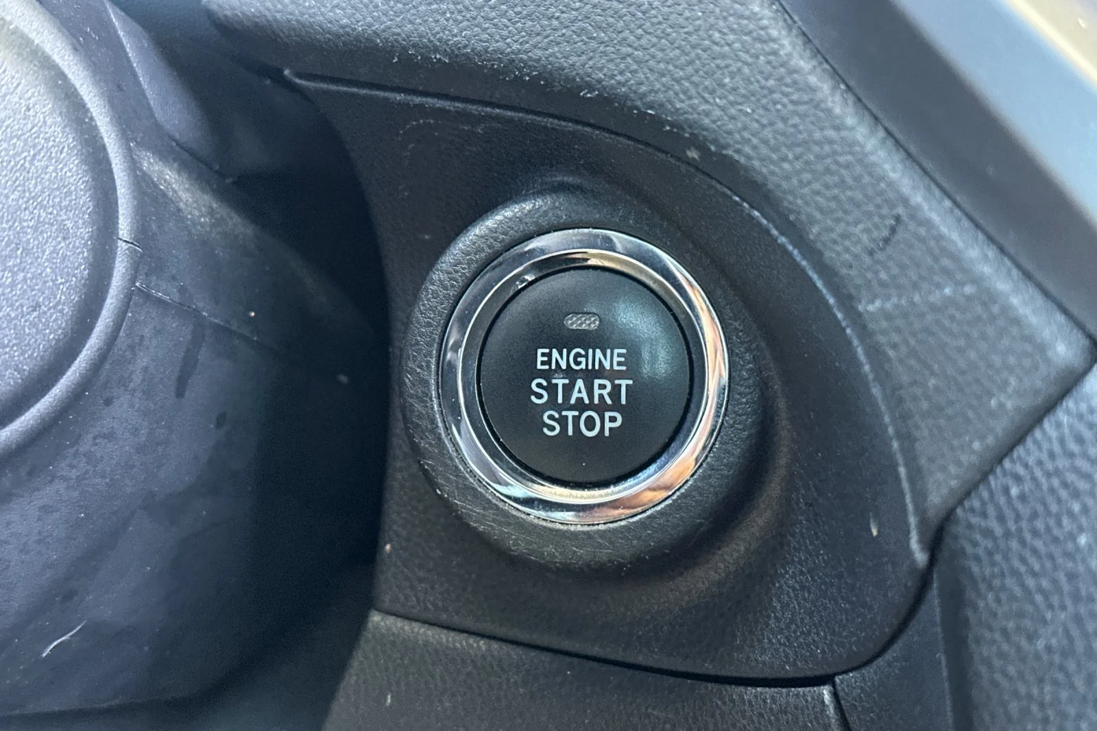 Used 2019 Tungsten Metallic Subaru Limited image 24