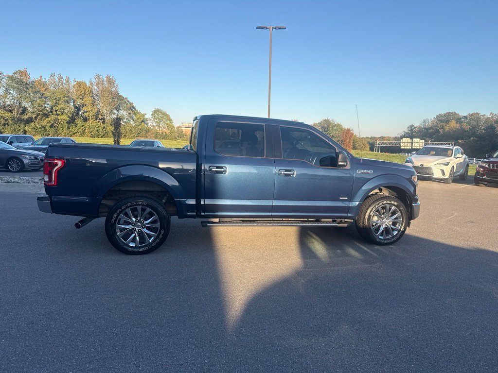 Used 2017 Blue Jeans Metallic Ford XLT image 6