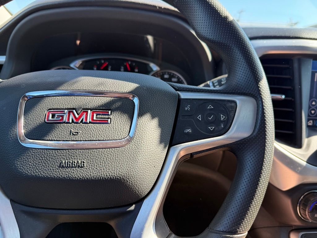 Used 2021 Red GMC SLE image 10