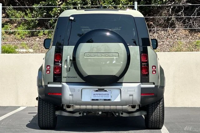 Certified Used 2025 Green Land Rover S image 4