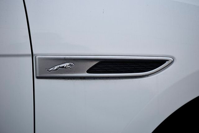 2026 Jaguar F-Pace R-Dynamic S - Photo 10