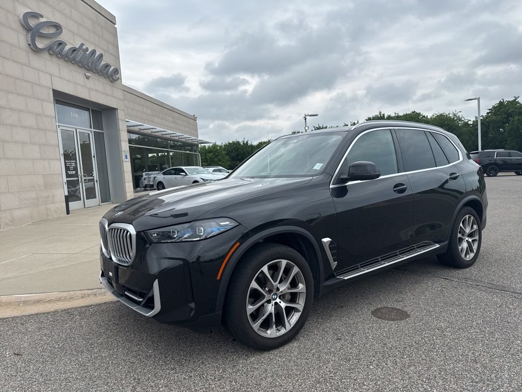 2025 BMW X5 sDrive40i's photo