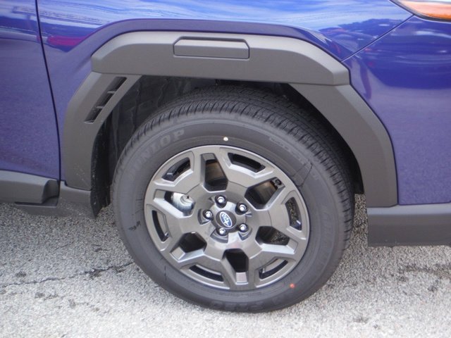 New 2026 CRYSTAL WHITE PEARL Subaru Premium image 5